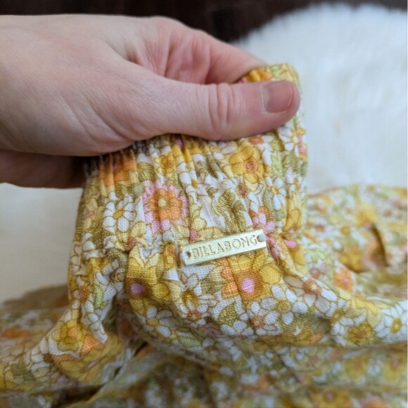 Billabong Love To Lounge Elastic Waist Shorts Yellow Floral Print Size S Small - Picture 7 of 8